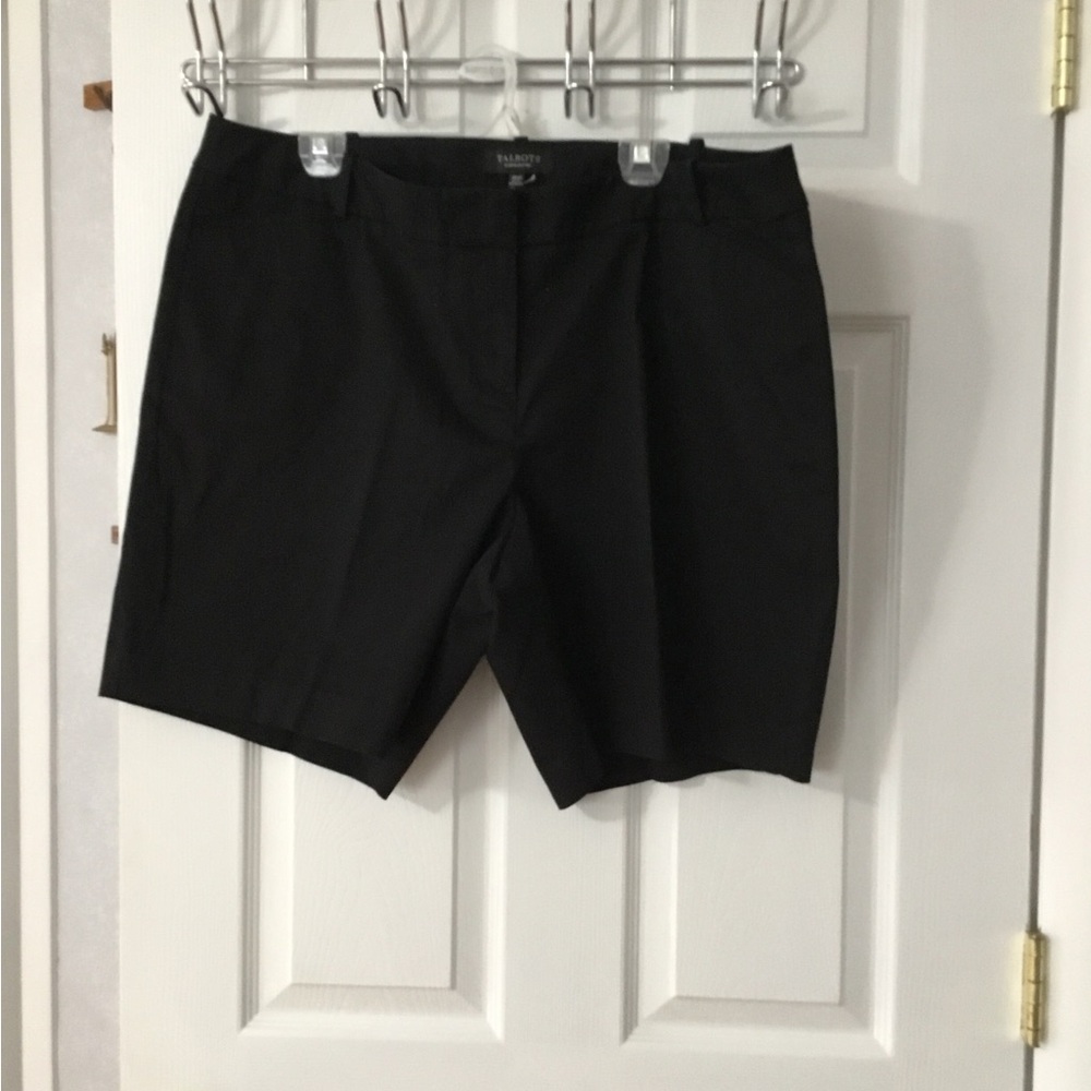 Talbots Black Shorts NWOT. Size18WP